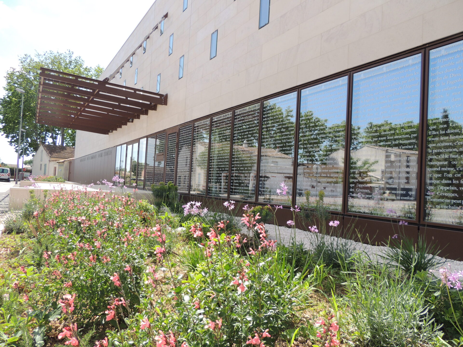 Médiathèque Aigues Mortes