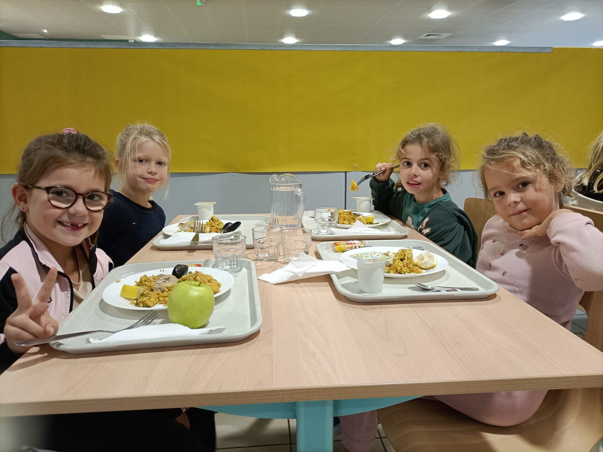 Restauration-scolaire-2-scaled